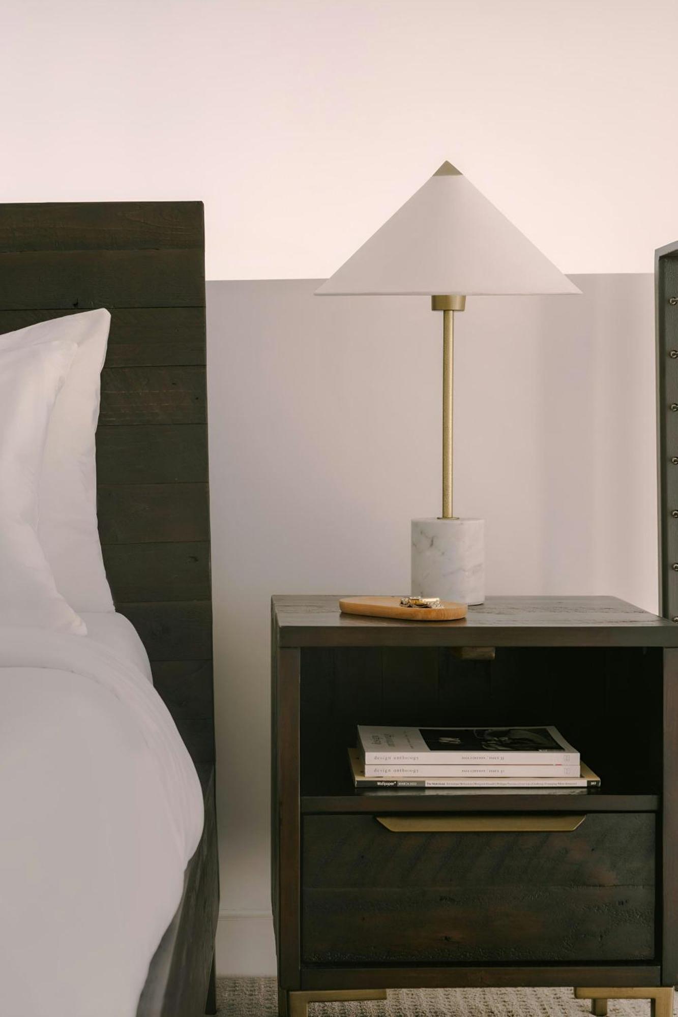 Sonder By Marriott Bonvoy The Witherspoon Center Aparthotel